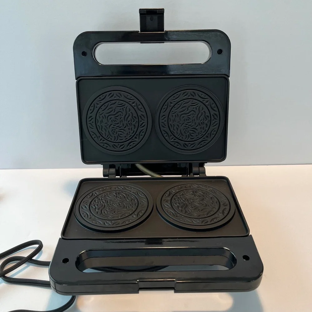 Salton Pizzelle Master Electric Italian Cookie Maker Black Non-Stick WM2